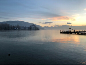 Badeplatz Promenade Seewalchen Bild 2