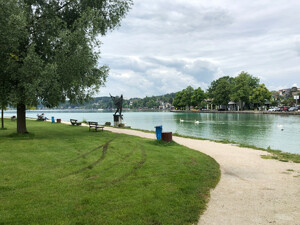 Badeplatz Promenade Schörfling Bild 3