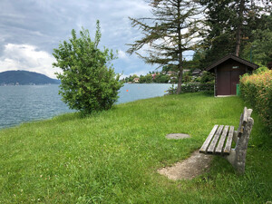 Badeplatz Seezugang Steinwand Bild 1